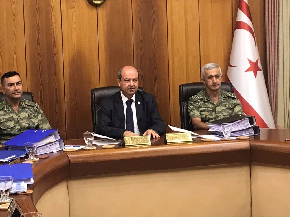 Επίθεση ψευδοκράτους σε Κ.Μητσοτάκη: «Έχουμε πίσω μας το τουρκικό έθνος» – «Χάρη στον Αττίλα γύρισε στην Ελλάδα ο πατέρας του»